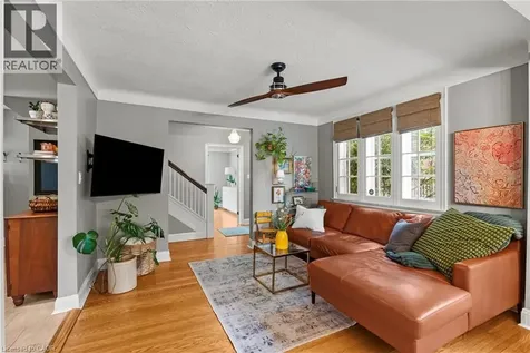 88 Rothsay Avenue Hamilton ON L8M 3G1