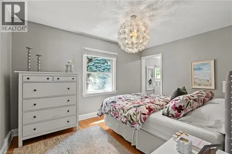 88 Rothsay Avenue Hamilton ON L8M 3G1