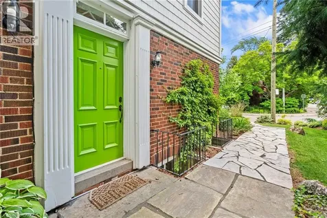 88 Rothsay Avenue Hamilton ON L8M 3G1