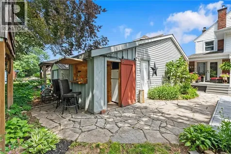 88 Rothsay Avenue Hamilton ON L8M 3G1