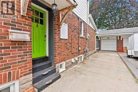 88 Rothsay Avenue Hamilton ON L8M 3G1