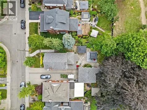 88 Rothsay Avenue Hamilton ON L8M 3G1