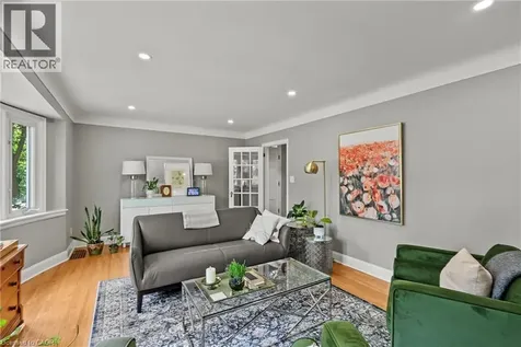 88 Rothsay Avenue Hamilton ON L8M 3G1