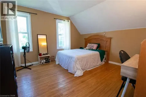 120 Cross Street East Dunnville ON N1A 1B6