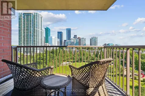 51 Harrison Garden Boulevard Toronto (willowdale East) ON M2N 7G4