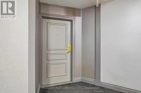 51 Harrison Garden Boulevard Toronto (willowdale East) ON M2N 7G4