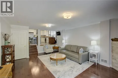 439 Woodrow Drive Waterloo ON N2T 2V6