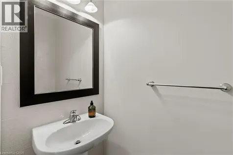 16 Macdonell Road Niagara-on-the-lake ON L0S 1J0