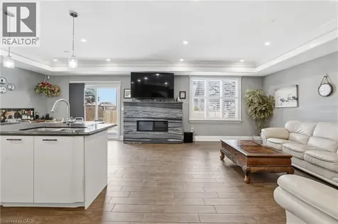 5 Arden Avenue Hamilton ON L8H 7C2