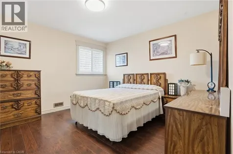 5 Arden Avenue Hamilton ON L8H 7C2