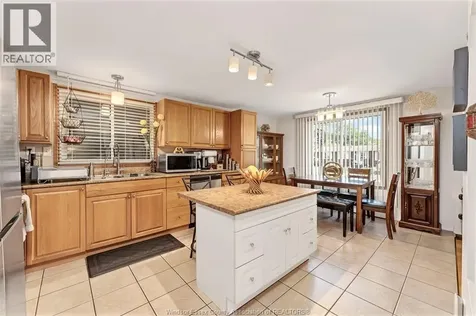 2949 Brimley Drive Windsor ON N8R 1L9