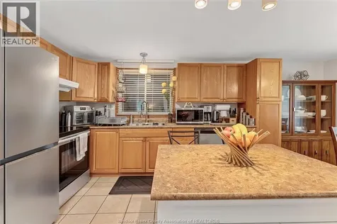 2949 Brimley Drive Windsor ON N8R 1L9
