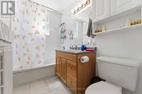 1079 North River Road Ottawa ON K1K 3V9