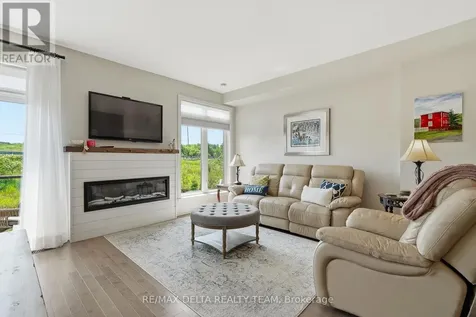 782 Cap Diamant Way Ottawa ON K4A 1J9
