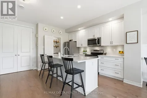 782 Cap Diamant Way Ottawa ON K4A 1J9