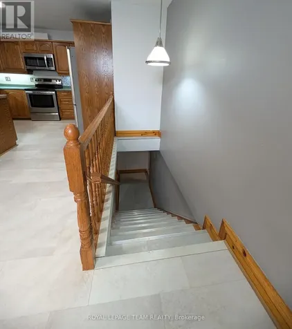 44 Spadina Avenue Ottawa ON K1Y 2B6