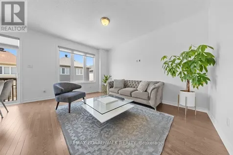 446 Meadowbreeze Drive Ottawa ON K2M 0L1