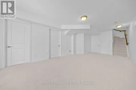 446 Meadowbreeze Drive Ottawa ON K2M 0L1