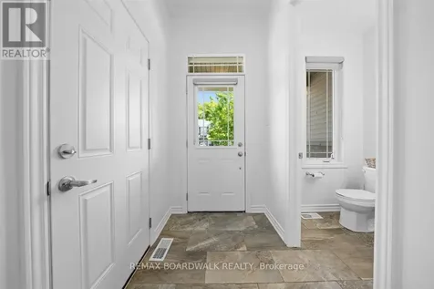 446 Meadowbreeze Drive Ottawa ON K2M 0L1