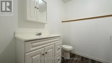 21992 Beauchamp Drive South Glengarry ON K0C 1Z0