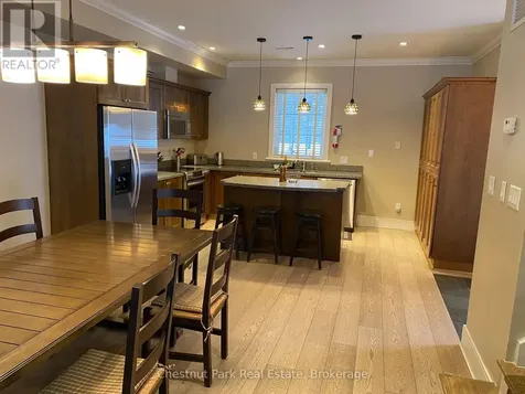 101 Emerald Hill Court South Seguin ON P2A 2W8