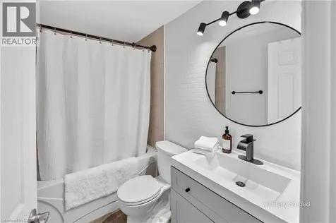 37 Conroy Crescent Guelph ON N1G 2V5