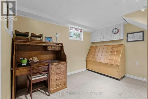 128 7th Avenue East Owen Sound ON N4K 2W7
