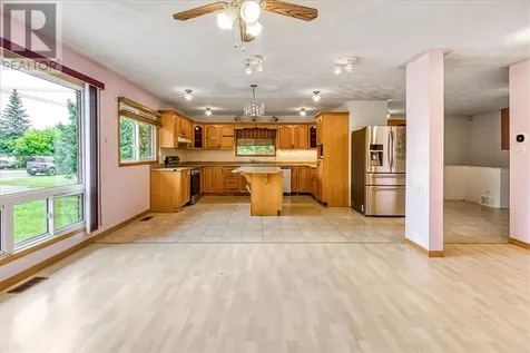 93 Lauirer Street Azilda ON P0M 1B0