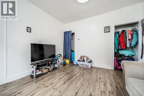 756-758 Brant Street Windsor ON N9A 3E8