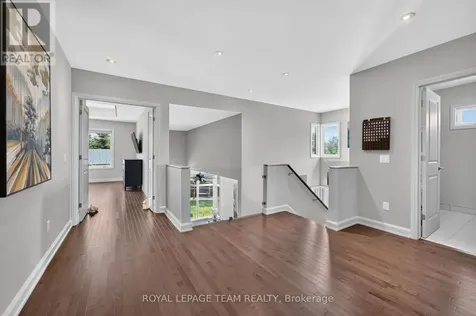 252 Sunnyridge Crescent Ottawa ON K2M 0H3