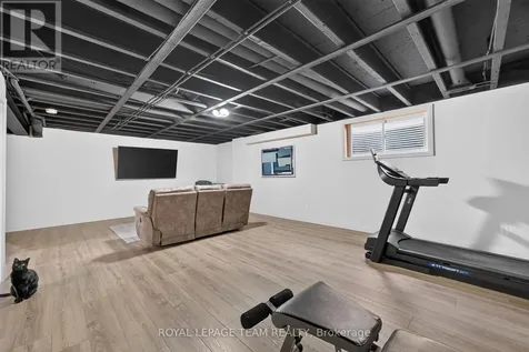 252 Sunnyridge Crescent Ottawa ON K2M 0H3