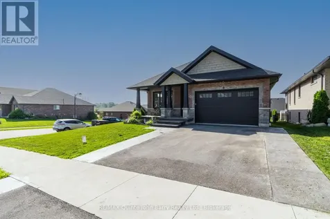 8 Tackaberry Drive Brighton ON K0K 1H0
