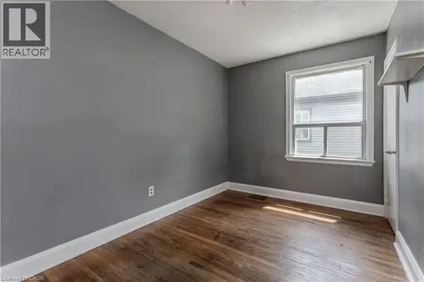 456 East 42nd Street Hamilton ON L8T 3B3