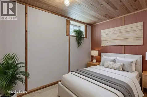 456 East 42nd Street Hamilton ON L8T 3B3