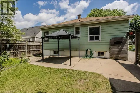 456 East 42nd Street Hamilton ON L8T 3B3