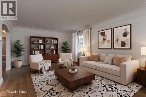 456 East 42nd Street Hamilton ON L8T 3B3