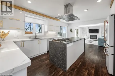 355 Edgehill Drive Kitchener ON N2P 2C8