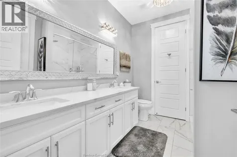 388 Brunmar Crescent Lakeshore ON N8L 0Y2