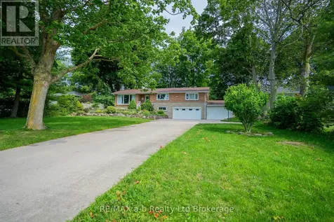 88 North Street West Tillsonburg ON N4G 1C3