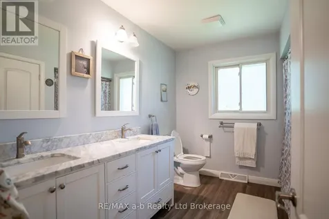 88 North Street West Tillsonburg ON N4G 1C3