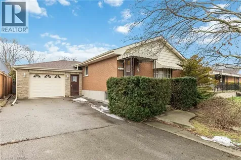 16 Paris Road Brantford ON N3R 1H7