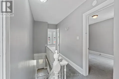 40 Ashley Street Hamilton (landsdale) ON L8L 5S6