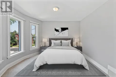 40 Ashley Street Hamilton (landsdale) ON L8L 5S6