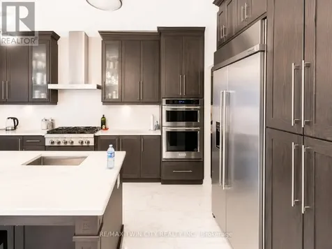 514 Bridgemill Crescent Kitchener ON N2A 0A3