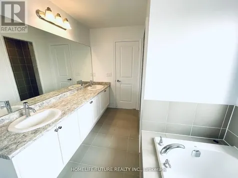 18 Aitchison Avenue Southgate ON N0C 1B0