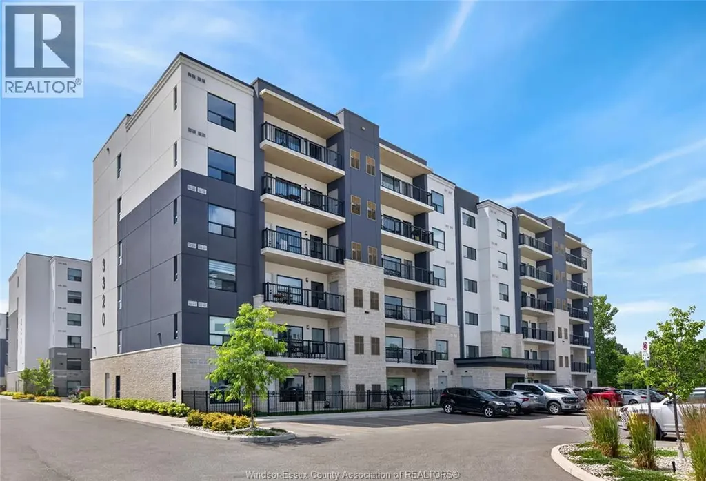 3320 Stella Crescent Windsor ON N8T 0B7