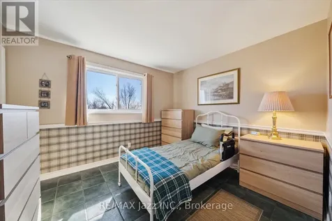 8733 Leskard Road Clarington ON L0B 1M0