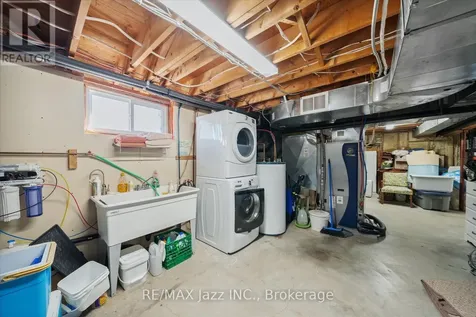 8733 Leskard Road Clarington ON L0B 1M0