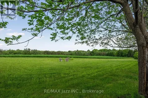 8733 Leskard Road Clarington ON L0B 1M0