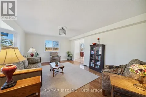 8733 Leskard Road Clarington ON L0B 1M0